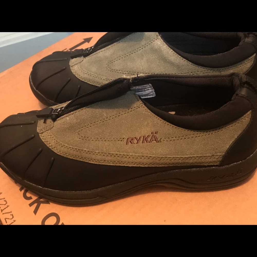 Womans Ryka Rain Shoes